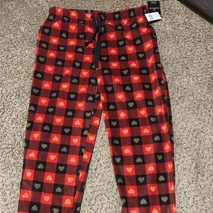 Cuddl Duds Heart Shape Fleece Lounge Wear